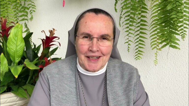 Montserrat del Pozo en «Un café contigo»: educar para transformar el mundo